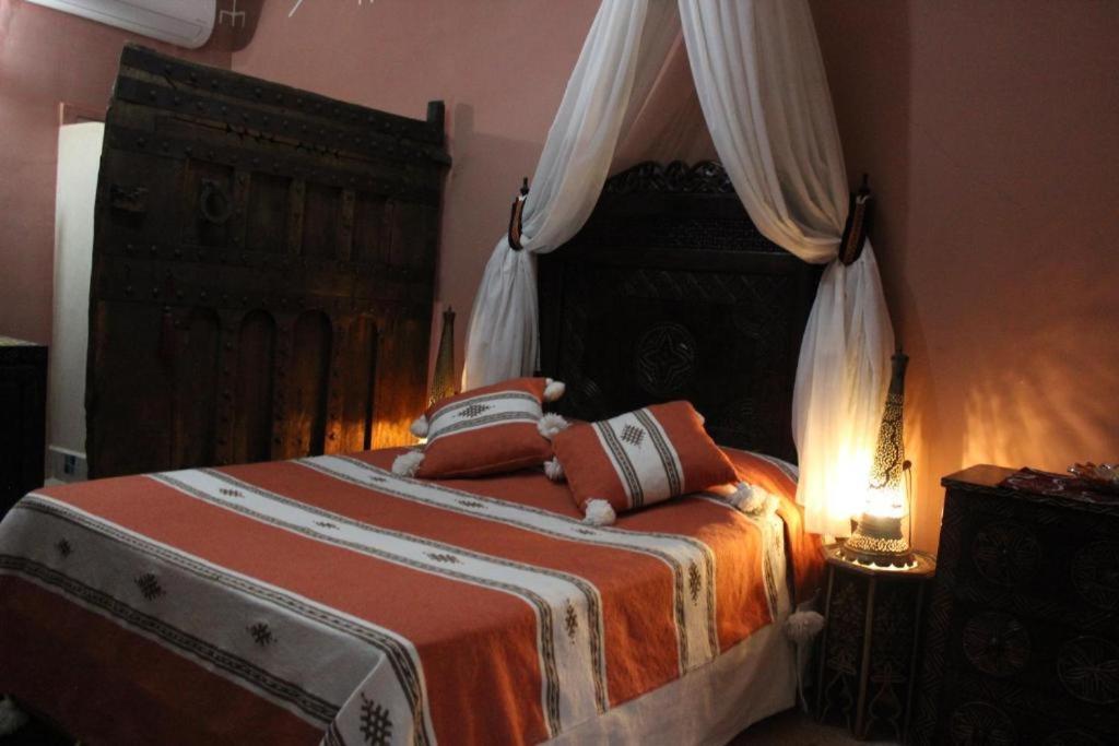 Riad Des Mile Nuits Villa Marrakesh Ngoại thất bức ảnh